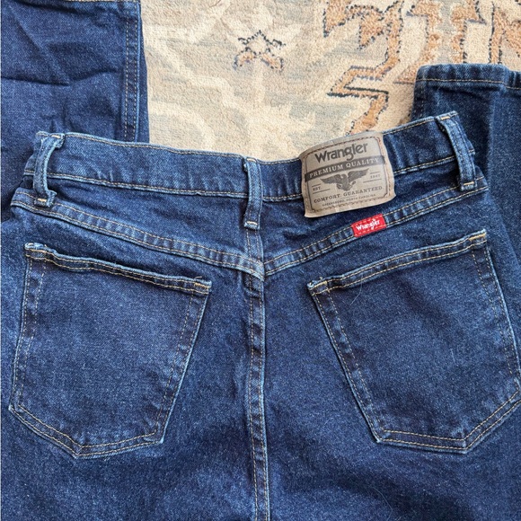 Men's Wrangler Jeans - Picture 3 of 3